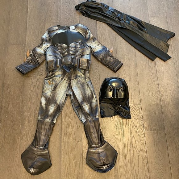 4 pcs Batman Halloween Costume child size Small - Picture 2 of 9